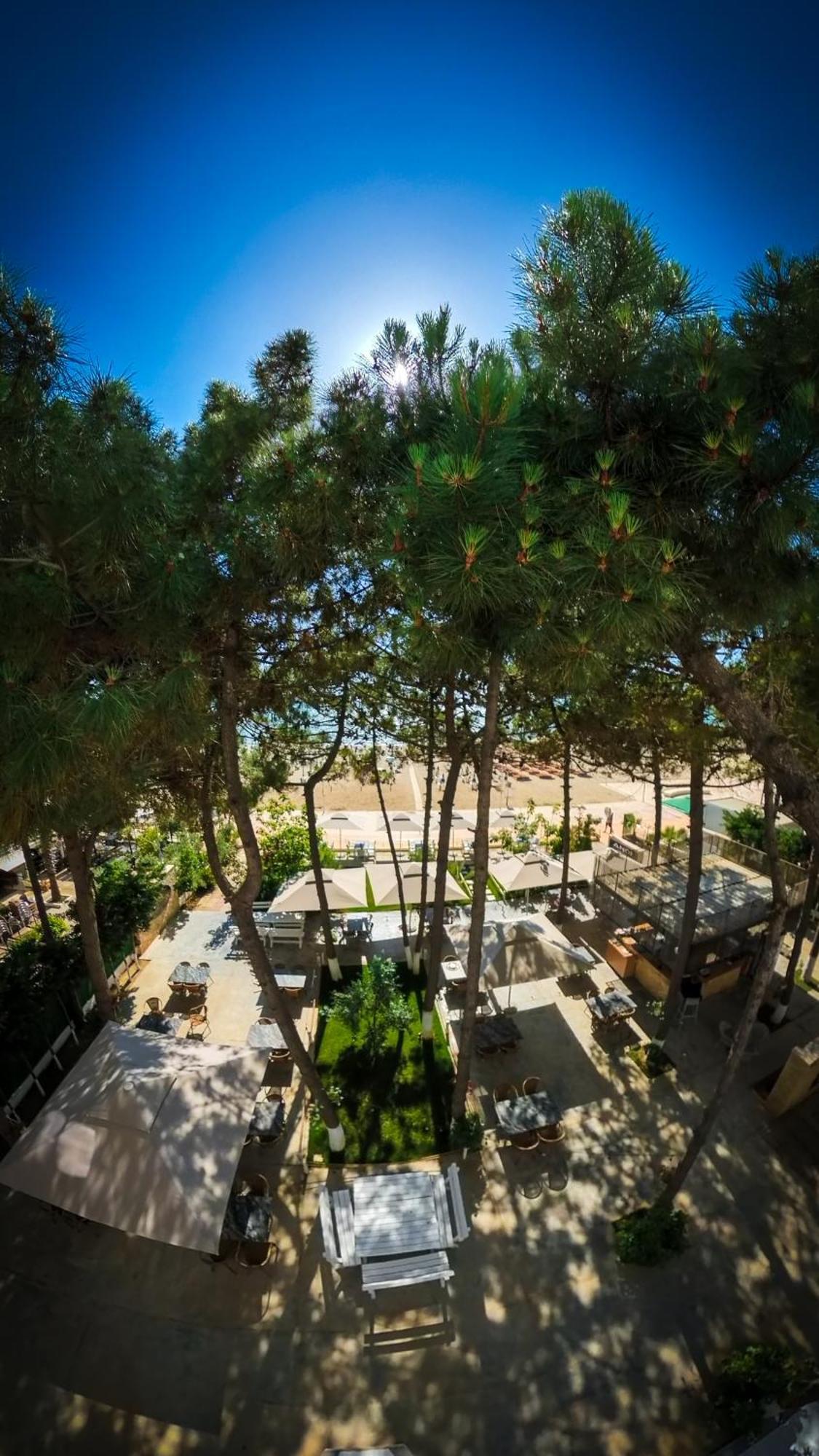 Hotel Andi Durrës Eksteriør billede