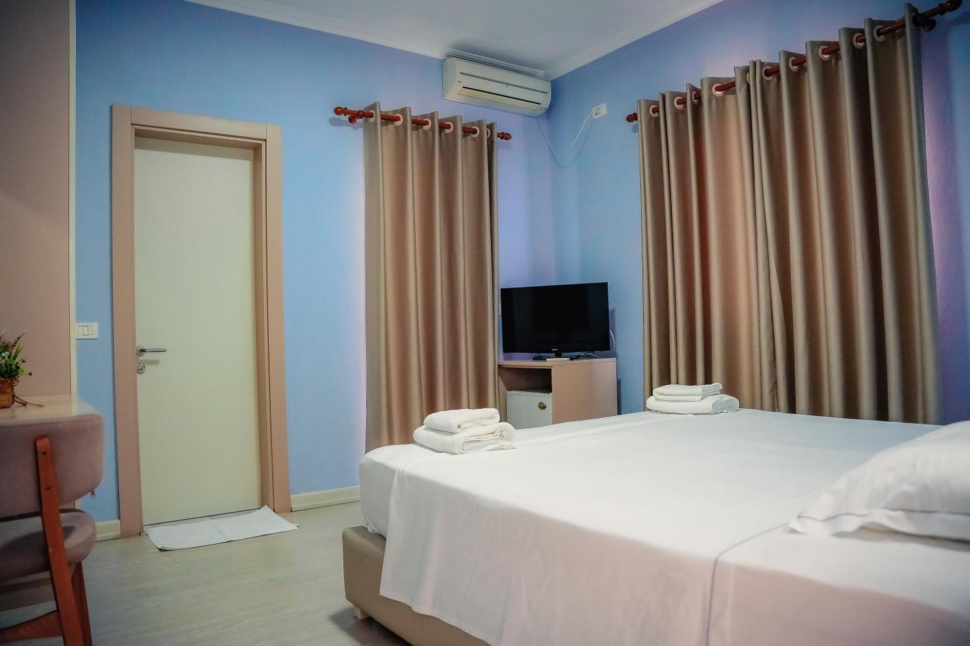 Hotel Andi Durrës Eksteriør billede