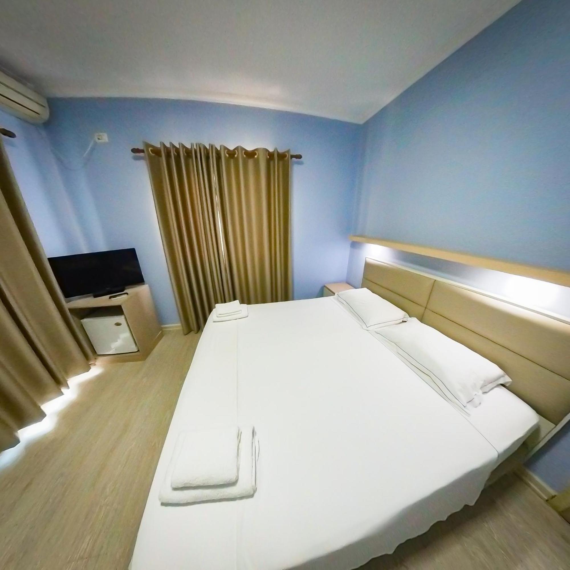 Hotel Andi Durrës Eksteriør billede