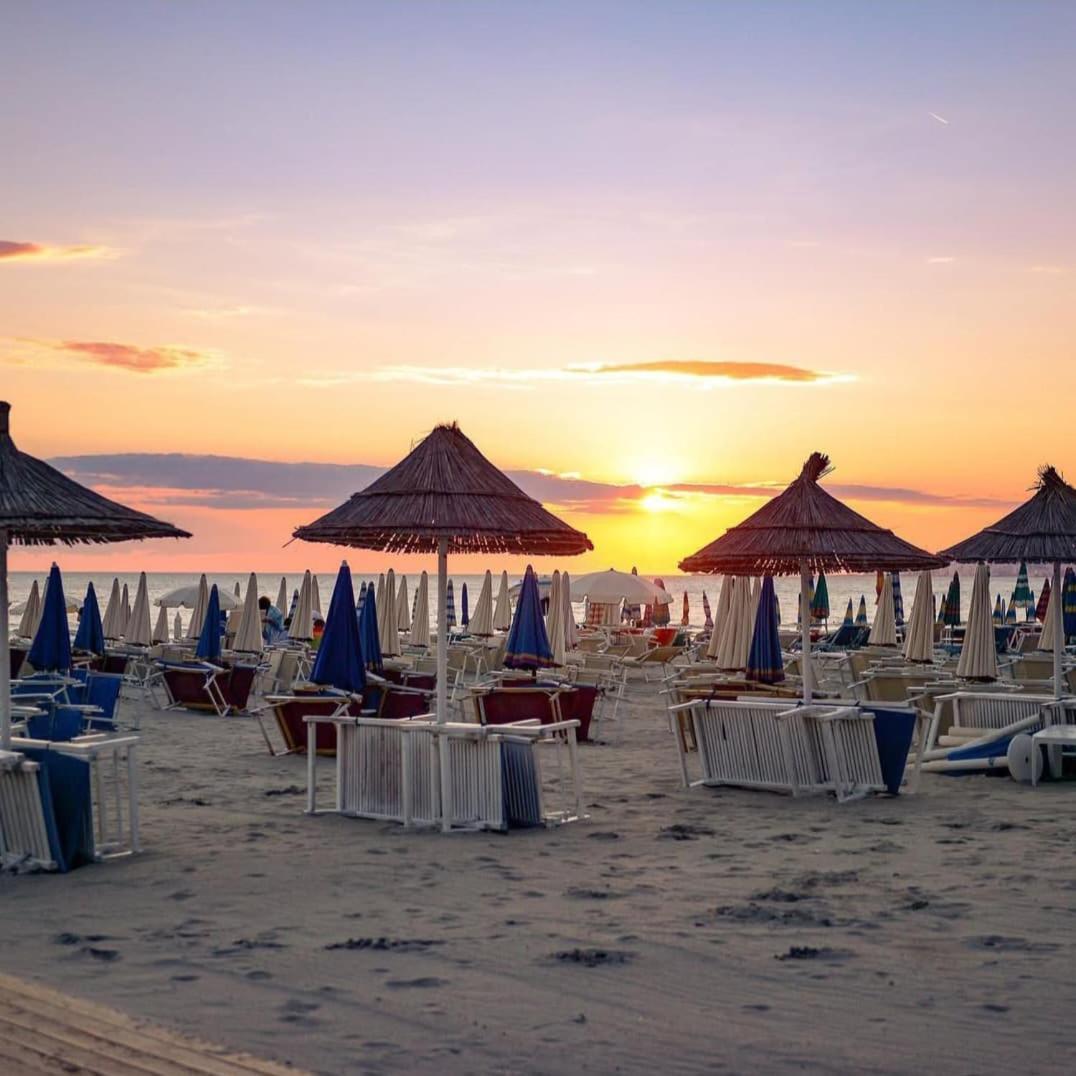 Hotel Andi Durrës Eksteriør billede