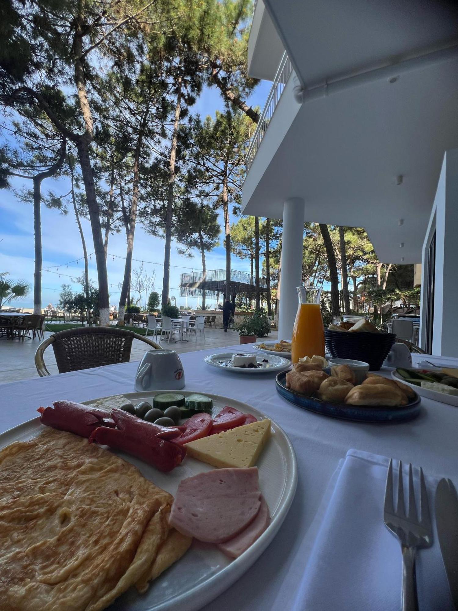 Hotel Andi Durrës Eksteriør billede